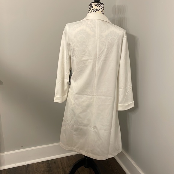 HAVE Los Angeles White Lab Coat - Picture 5 of 10